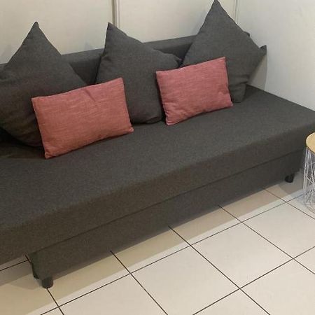 Studio - Carre De Soie Vaulx En Velin Dış mekan fotoğraf